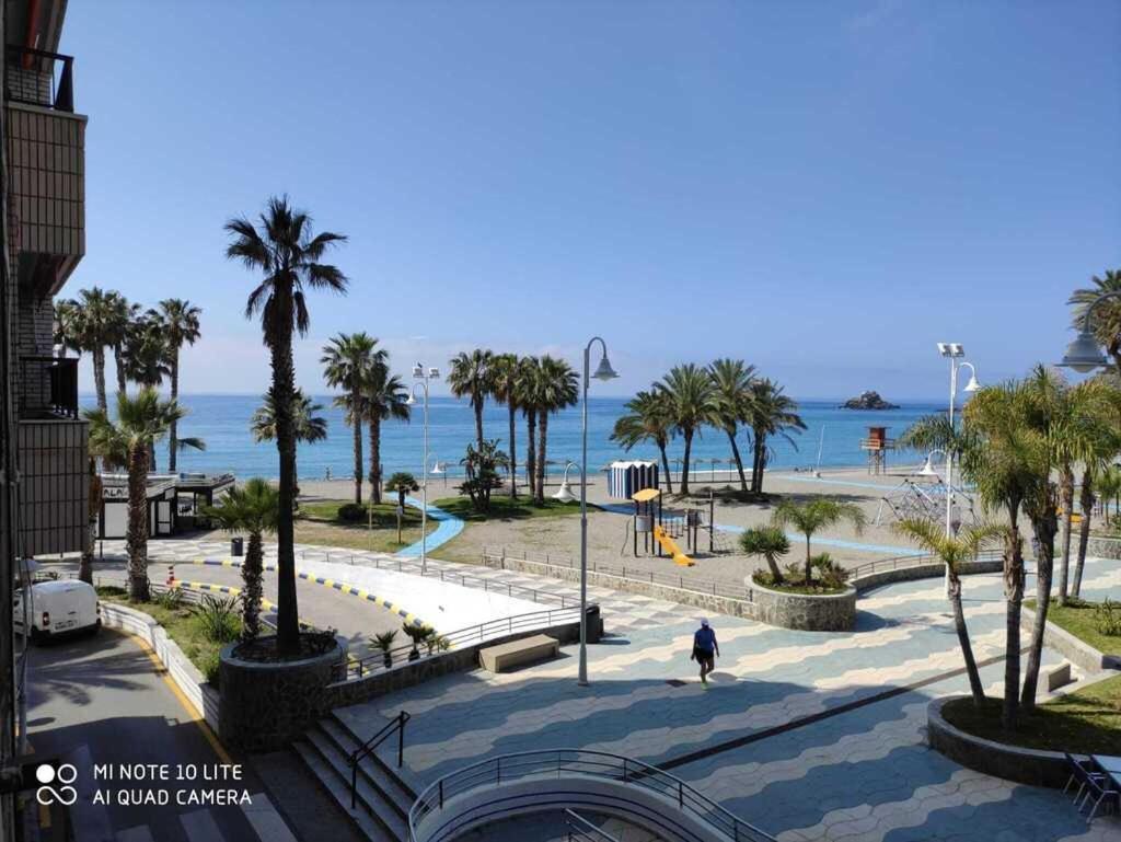 Centro-Primera Linea De Playa อัลมูเญการ์ ภายนอก รูปภาพ